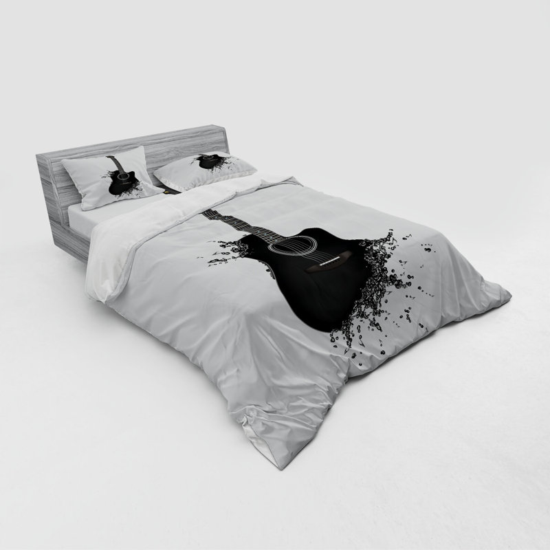 Traditional Polyester Duvet Cover, Queen Duvet Cover + 3 Additional Pieces