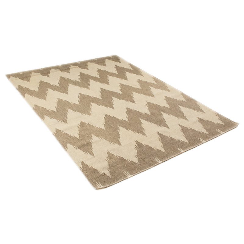 Trainor Chevron Hand Woven Area Rug, Rectangle 120 x 180cm