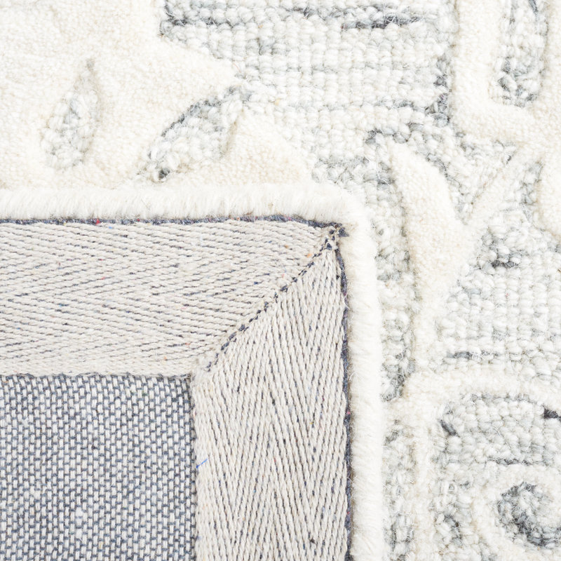 Tapis floral gris / ivoire en laine touffeté à la main Abdouallah, Rectangle 4 pi x 6 pi