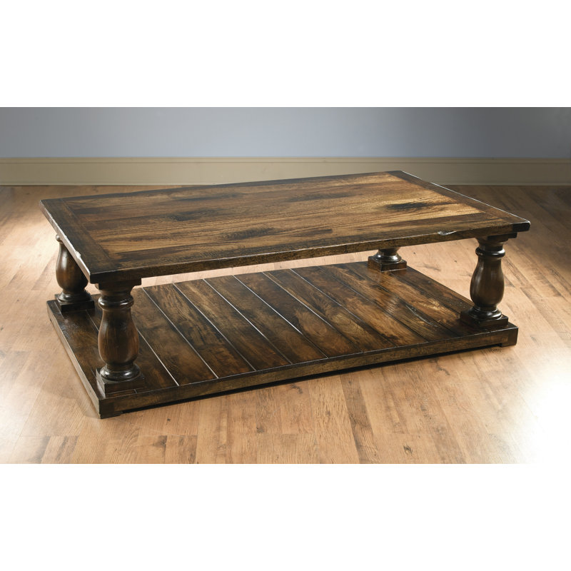 Table basse Dickens, H 20,5 po x l 68 po x P 40 po, Pacane