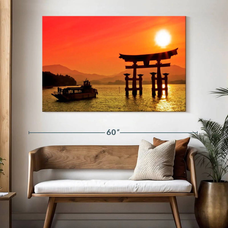 Lilie Miyajima Torii Gate Sunset, H 34 po x l 51 po