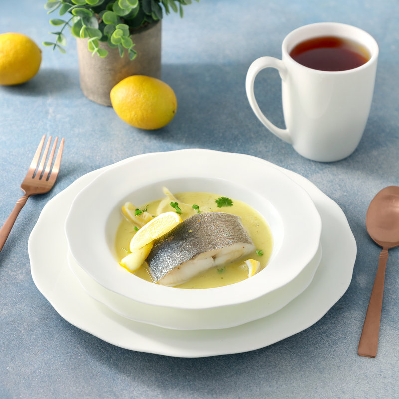 Service de table 16 pièces Meritage Wavy Edge