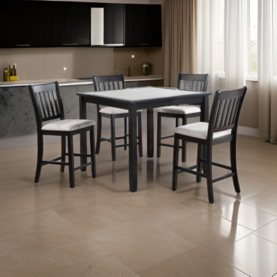 Jacomine 4 - Person Four Leg Dining Set