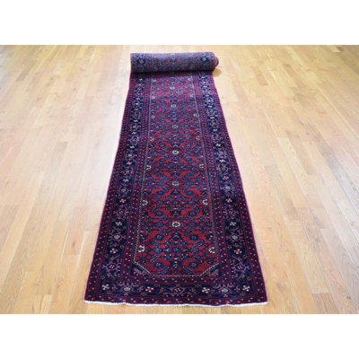 Tapis de Tapis décoratif couloir rouge de conception unique 2 pi 8 po x 16 pi 8 po noué à la main des années 1910s