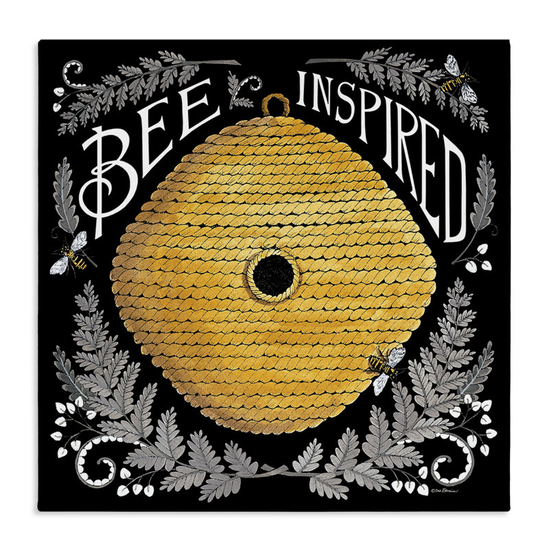 "Bee Inspired with Hive", art mural par Deb Strain, H 24 po x l 24 po