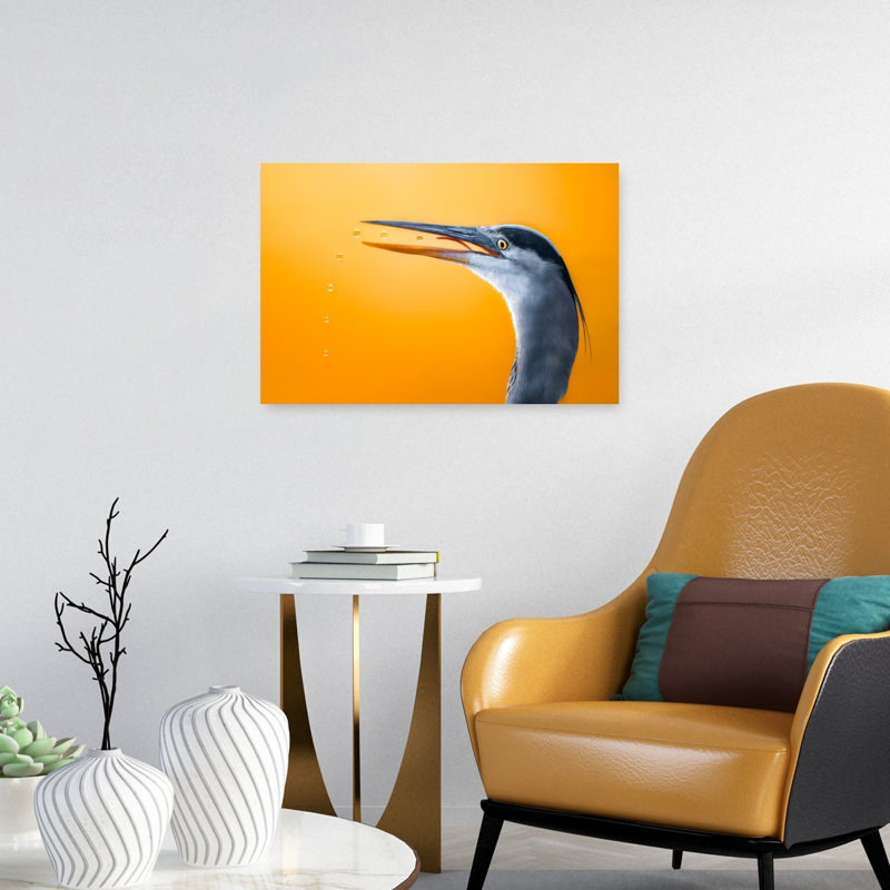Heron Catching Drops Contemporary Bird Wall Art Print 1 Piece Wrapped Canvas Wall Art, 40.64cm H x 60.96cm W