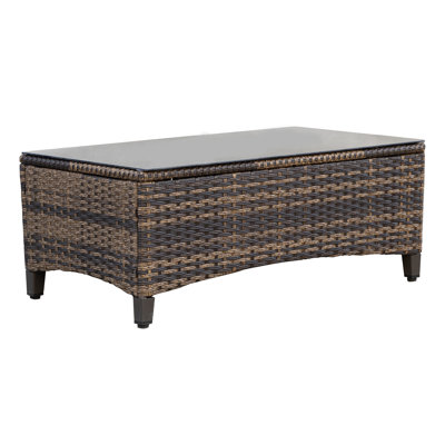 Table basse de patio en rotin