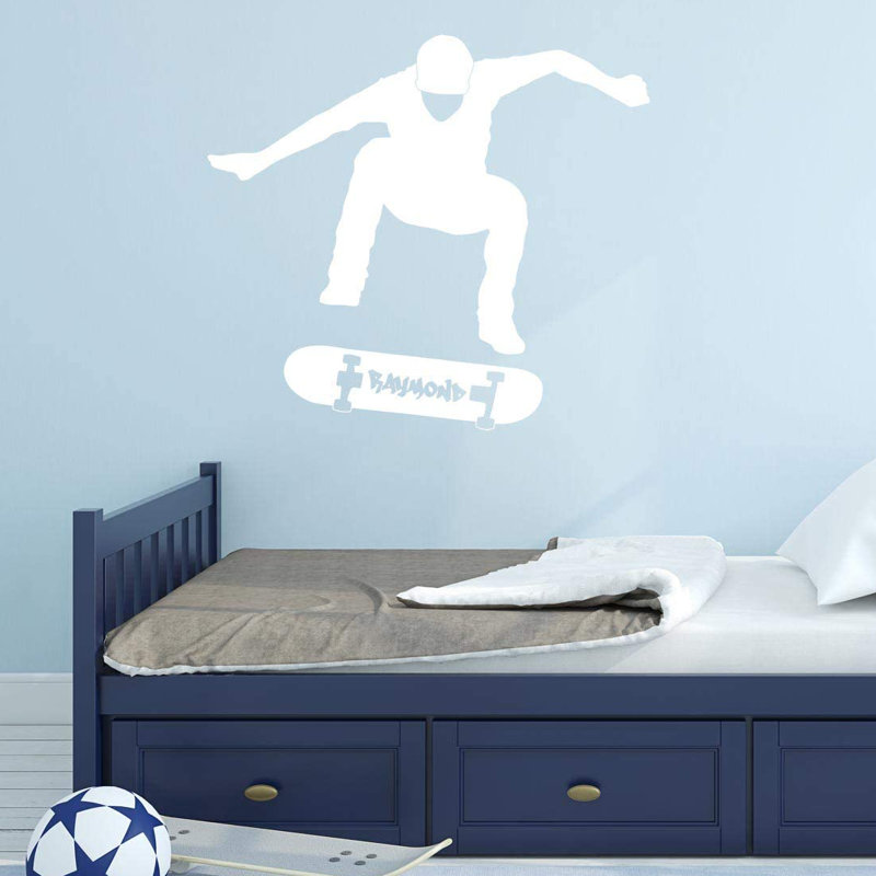 Adhésif décoratif Trinx Custom Skateboarder à personnaliser avec le nom de votre choix - CS50, Blanc, H 14 po x l 15 po