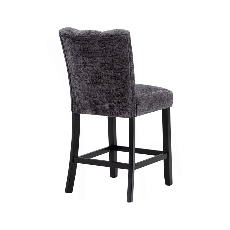 Ensemble de deux charmants tabourets de bar en velours pour des intérieurs élégants