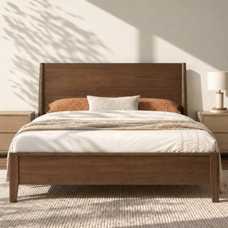 Lit plateforme Queen en bois massif avec tablette de rangement