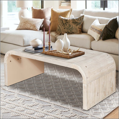 Table basse Farmhouse Vintage Crafts avec un design Art déco courbé
