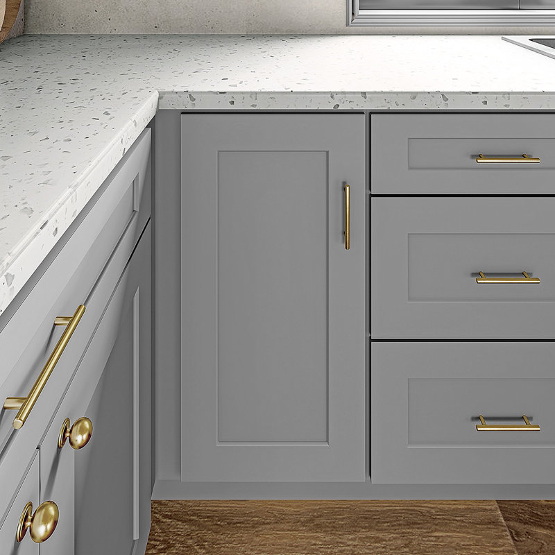 Armoire d'angle à base basse, Gris, 39" W x 34.5" H x 24" D