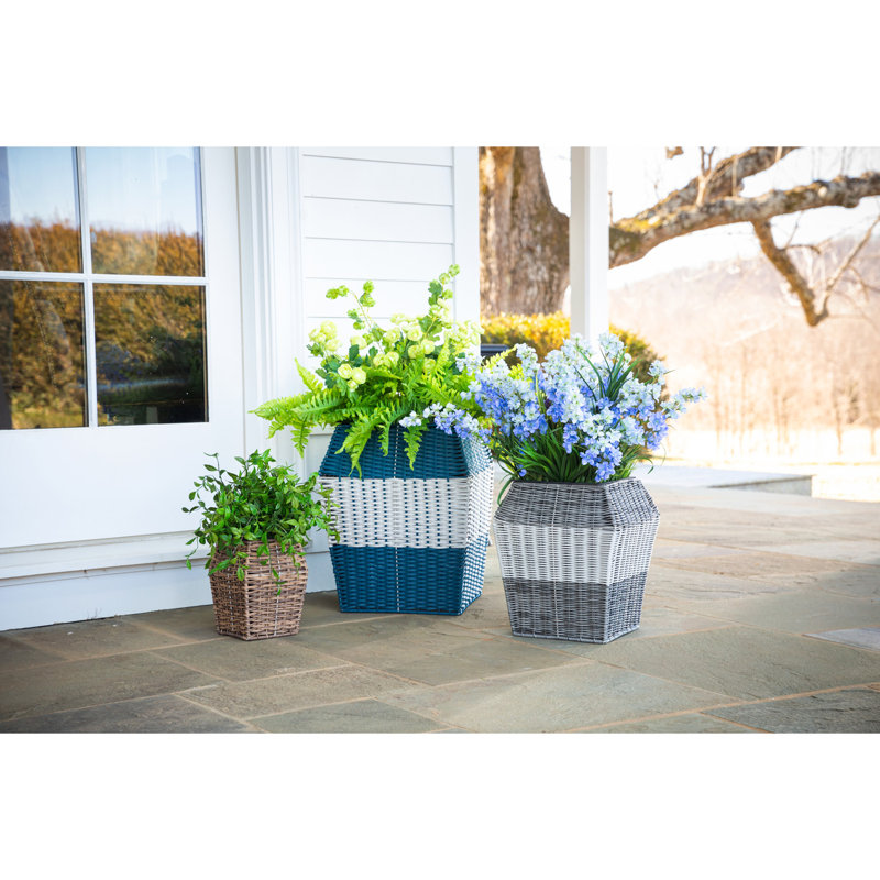 Multicolor Resin Wicker Indoor/Outdoor Planter Set of 3