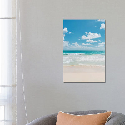 Oahu Hawaii III by Bethany Young - Print on Canvas