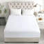 Protège-matelas en duvet synthétique Lucerne-280564924