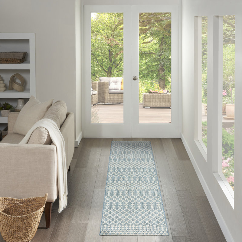 Robbs Rectangle Indoor/Outdoor Area Rug, Aqua/Blue, Runner 2'2" x 8'