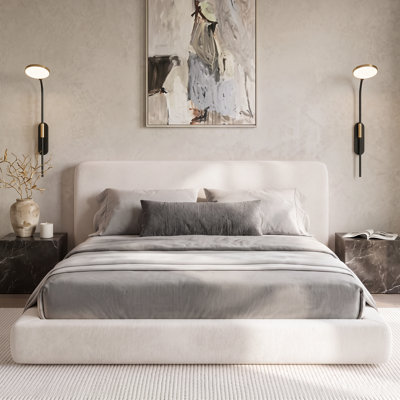 Cadre de lit King Size Cloud, sommier tapissier blanc, tête de lit rembourrée de 12,7 cm d'épaisseur, sans sommier tapissier, structure robuste en acier, couleur crème.