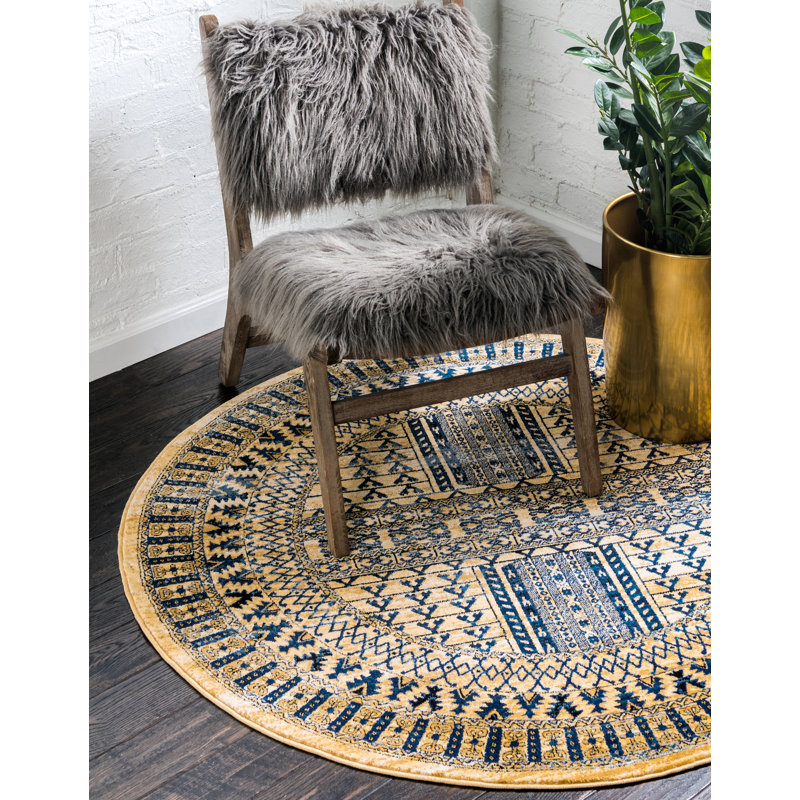 Angeliya Oriental Indoor Rug, Round 5'3"