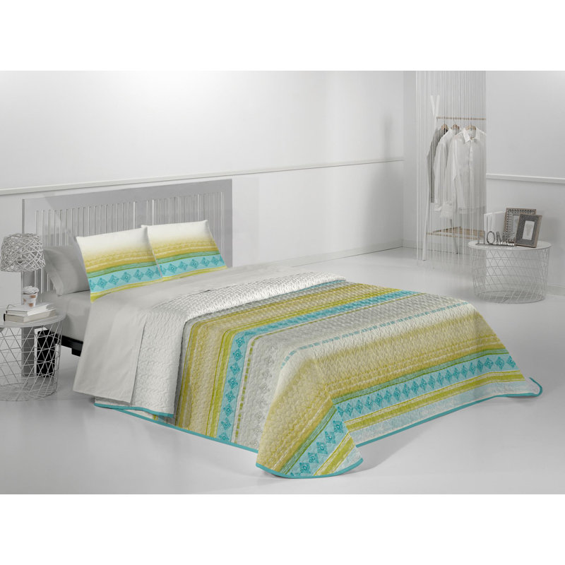Bedding, 250cm W x 270cm L