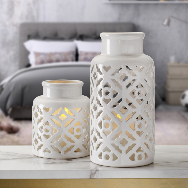 Geometric White Ceramic Vase Duo for Elegant Home Decor