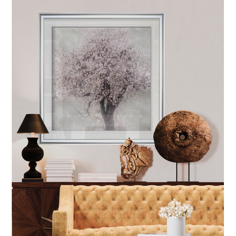 «Blossoms of Spring III», impression, H 17,5 po x l 17,5 po x P 1,5 po, Cadre argenté