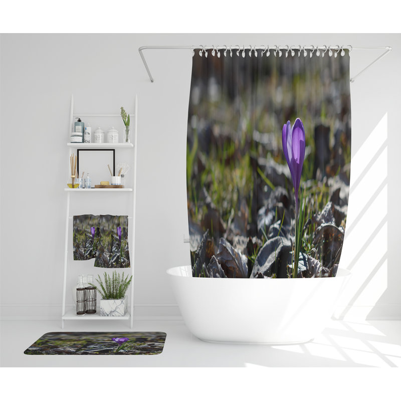Nashali Polyester Shower Curtain Set