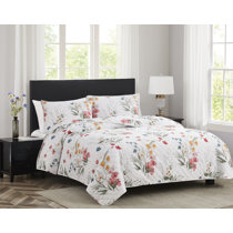 Winston Porter Keisi Floral Soft Matelasse Jacquard Quilt Set