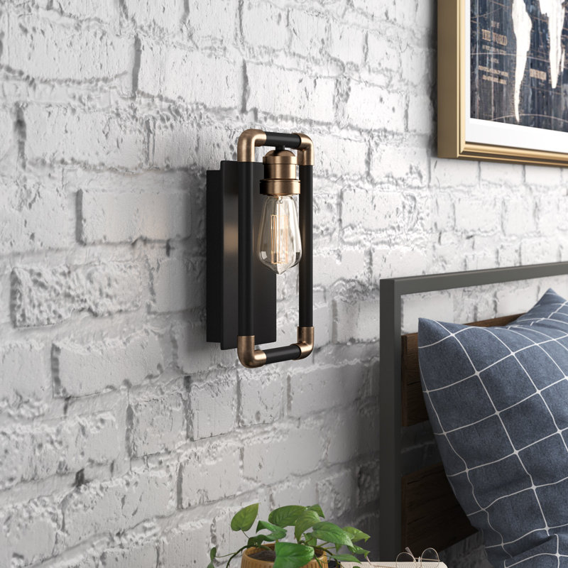 Abdelkader Armed Sconce