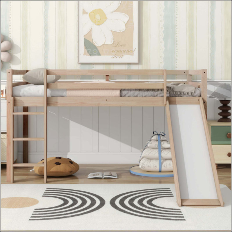 Lit mezzanine en bois pour enfants avec glissoire et échelle, lit mezzanine haut garde-corps ludique, espace de jeu et de rangement spacieux pour la chambre d'enfant