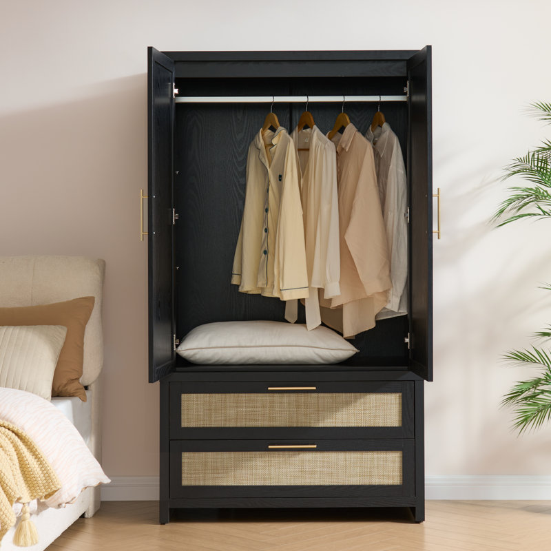 Armoire 70 po H 70,86 po en rotin d'inspiration bohémienne, Chêne noir