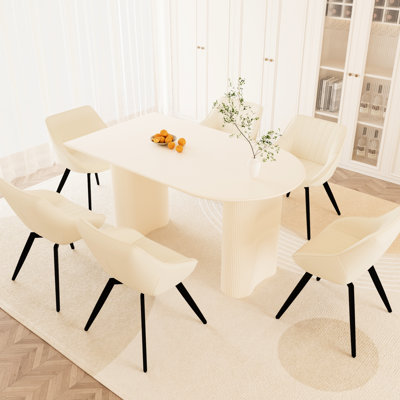 Ensemble de table de salle à manger en MDF de 63 po de style Crème et médiévale 63 po, 4 ensembles de chaises en métal noir, convient à la cuisine et à la maison