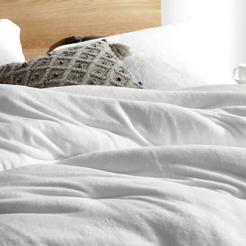 Touchy Feely Polyester Baffle Box Stitch Comforter Set, Queen Comforter + 2 Shams