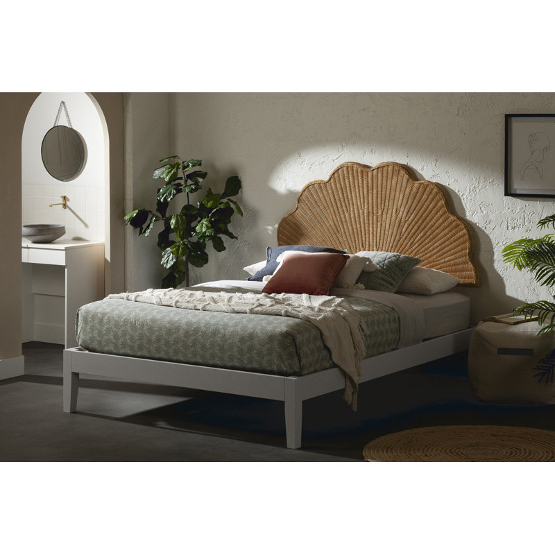 Natural Wicker Queen Wall-Mounted Seashell Headboard