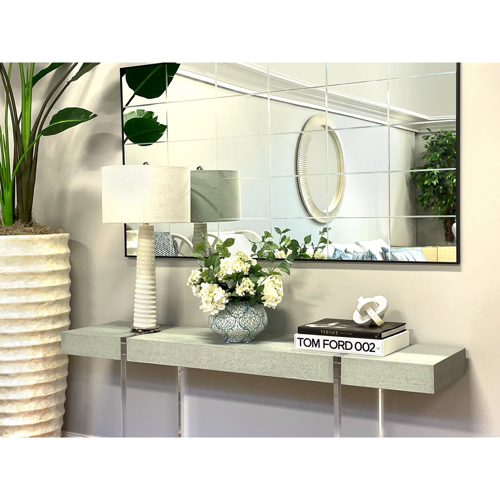 Keenum Hydrangea Floral Arrangement in Vase, White