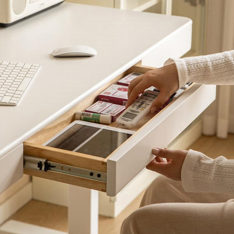 Bureau blanc rectangulaire en bois massif, 47.24" H x 55.12" W x 25.59" D