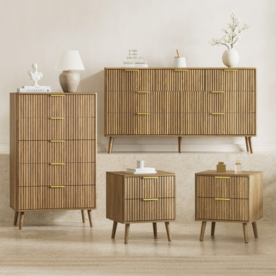 4 Piece Bedroom Set, Dresser And Nightstands Set