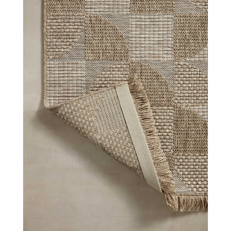 Gray Geometric Flat Woven 4' x 6' Washable Synthetic Rug