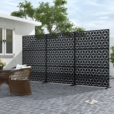 Outdoor Metal Privacy Screen