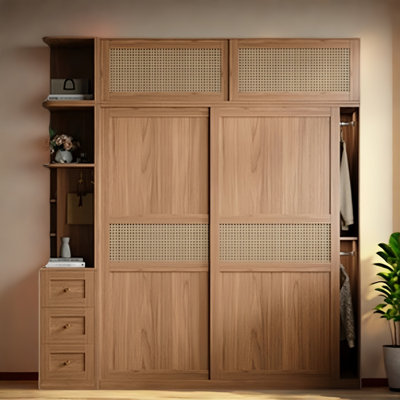 Armoire rétro en rotin tissé classique