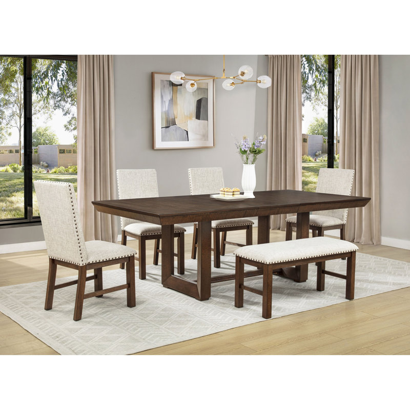 Ensemble de salle à manger 6 pièces : table extensible de 45 cm, chaises à dossier haut, banc, revêtement en tissu aspect lin neutre, garniture cloutée capitonnée, style tréteau élégant, couleur brun espresso foncé, meubles en bois.