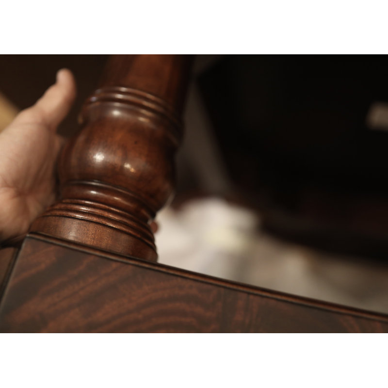 Round Mahogany Wood Dining Table