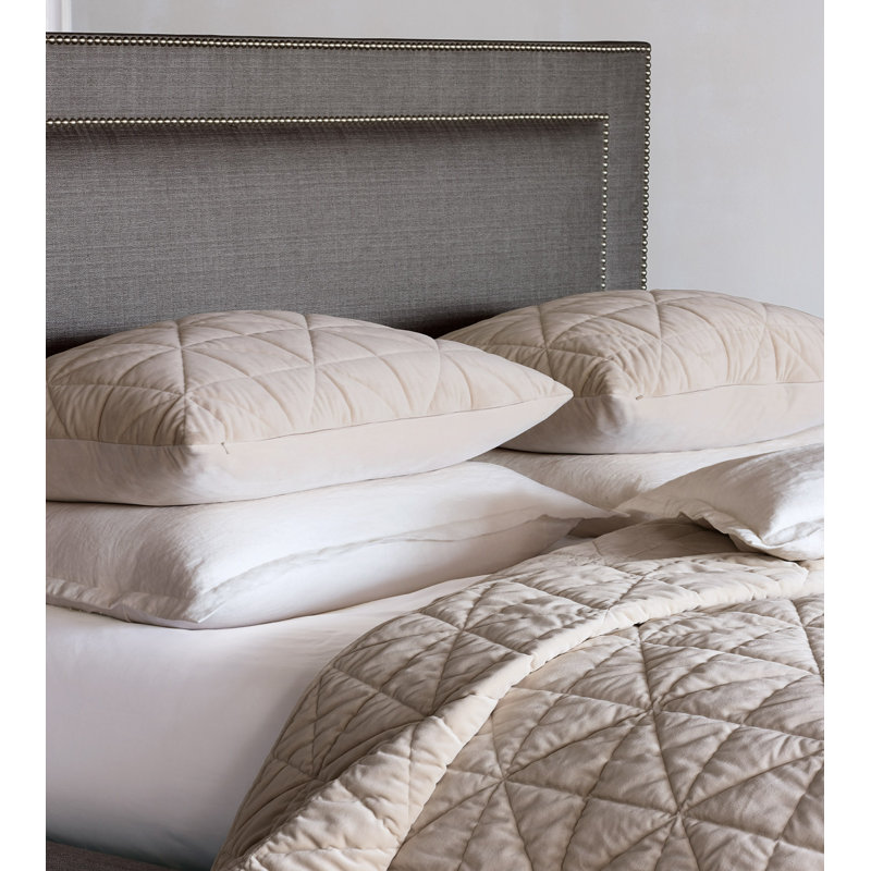 Taie décorative en velours matelassé Nova, Standard, Ivoire