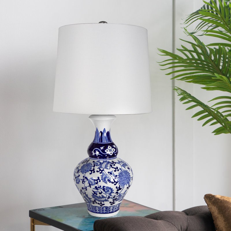 Lampe vase en céramique bleue et blanche