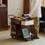 Chariot de table d'appoint moderne et simple de 74 cm (29,13 po) avec porte de rangement et roulettes universelles
