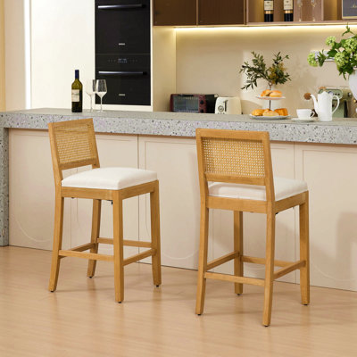 Tabouret de bar en bois massif à dossier en rotin, coussin en lin mat avec mousse à haute résilience et ressorts en S