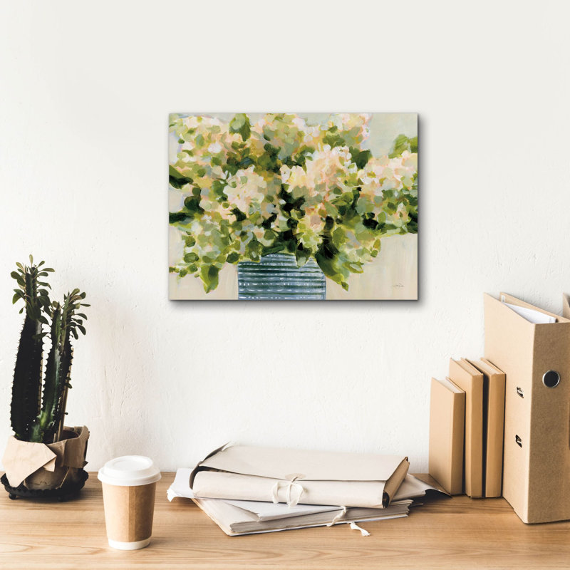 Toile épique «Hydrangeas In Vase» par Katrina Pete, graffiti épique, 16 po x 12 po