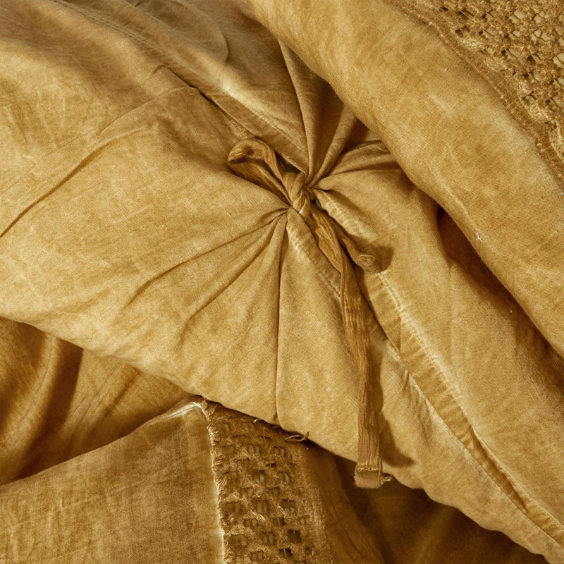 Landreneau Duvet Cover Set with Pillowcases, Mustard