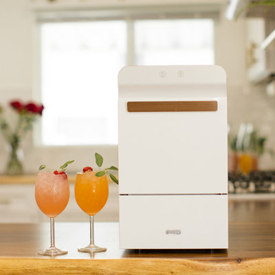 The 30 Lbs Daily Nugget Ice Maker