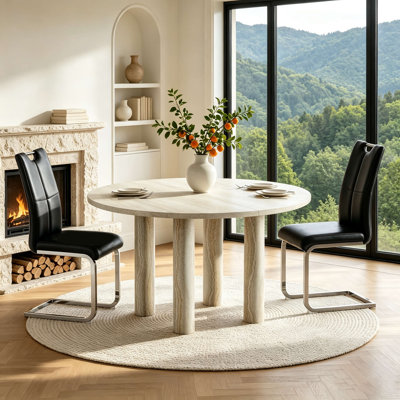 Ensemble de table de salle à manger 46,85 po avec 2 chaises rembourrées en similicuir, ensemble de table de salle à manger, plateau en bois résistant aux égratignures et aux taches, base stable à 4 pieds ronds, ensemble de salle à manger de style campagne moderne pour 2 personnes