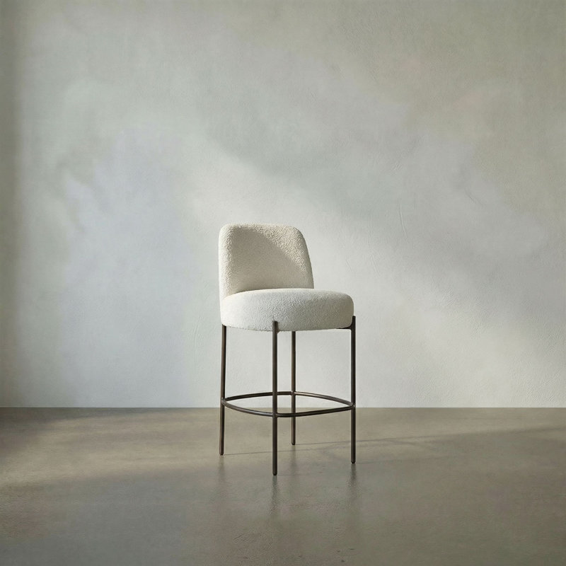 Darwin Counter Chair